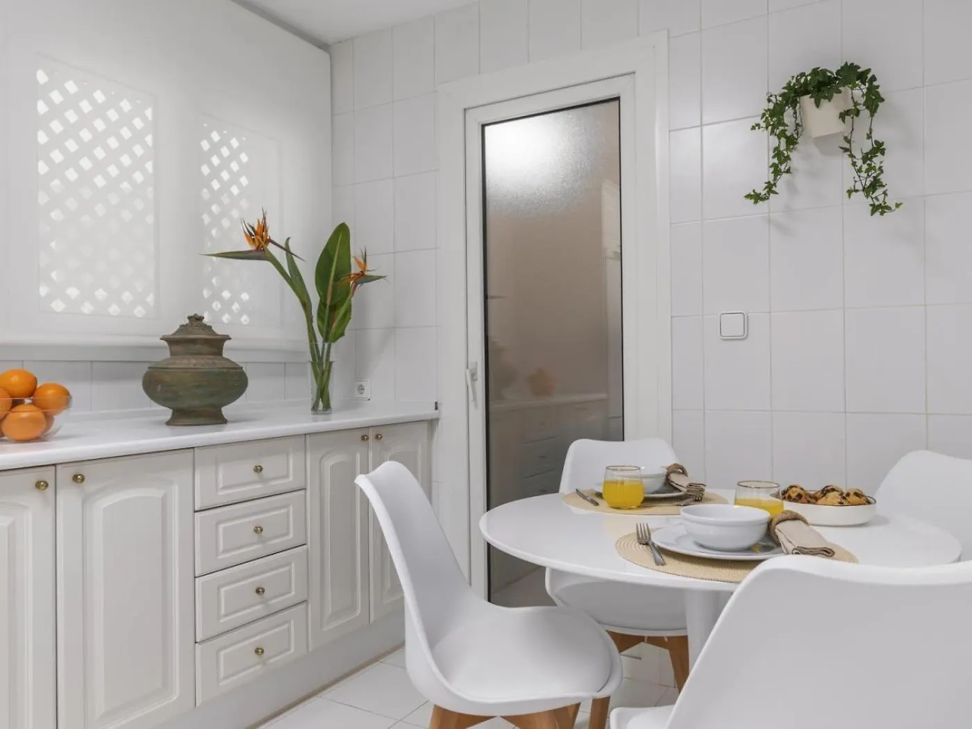 Beach Puerto Banus 3 Bedroom Apartment Marbella 0*,  Spain