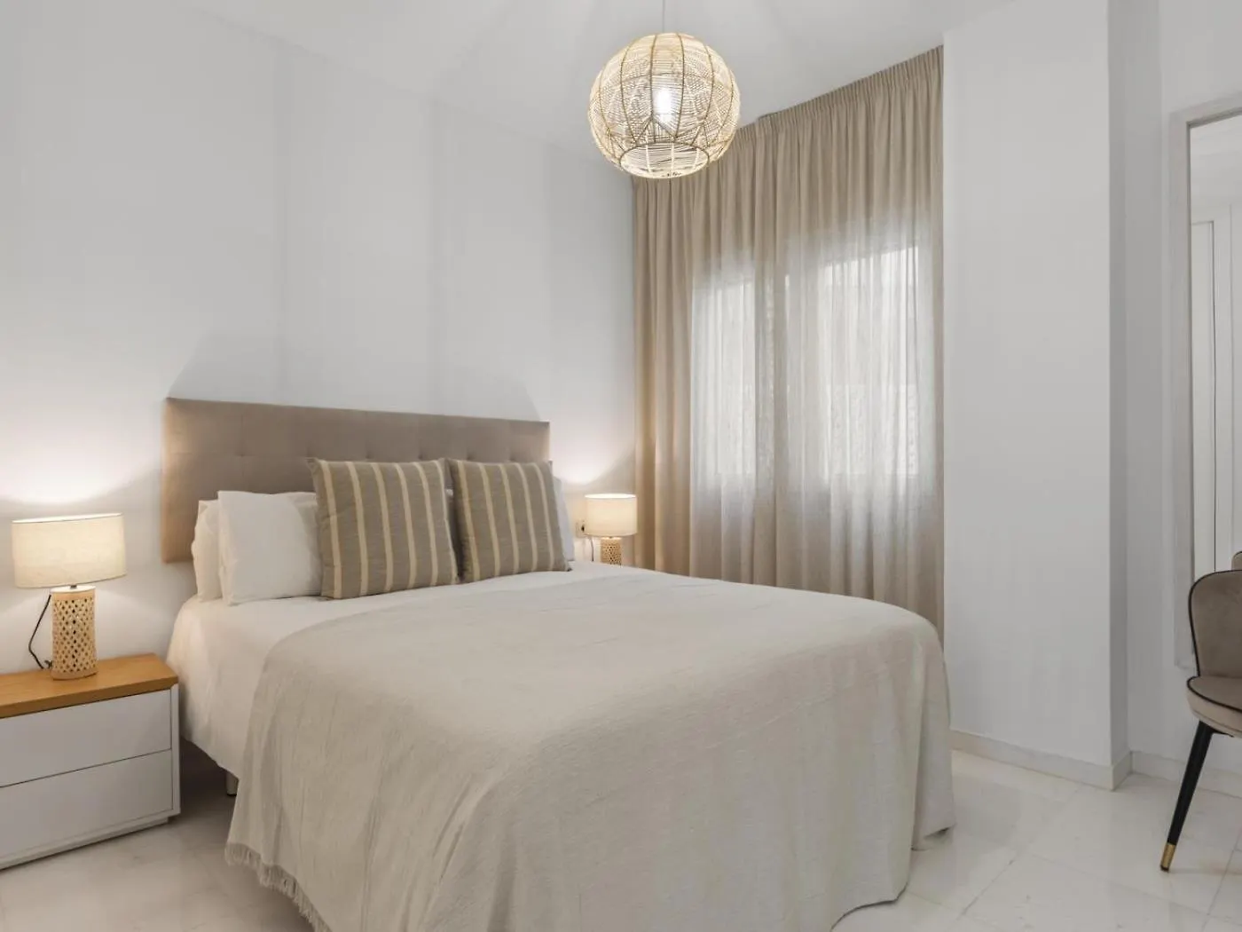 Beach Puerto Banus 3 Bedroom Apartment Marbella Spain